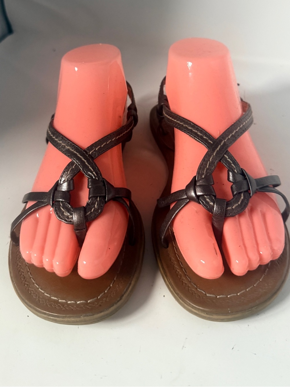 Aldo size 8 dark grey thong sandals
